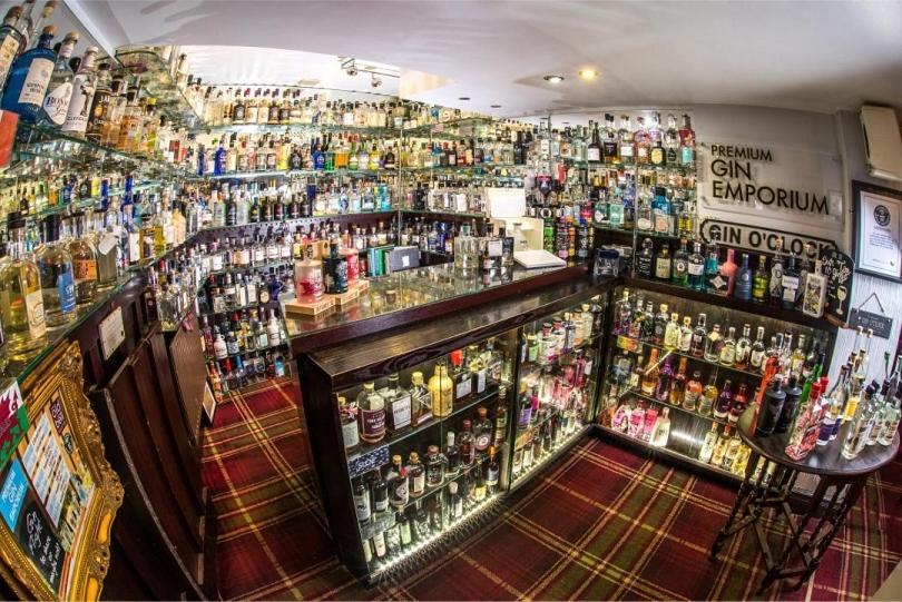 The Old Bell Inn Oldham Extérieur photo