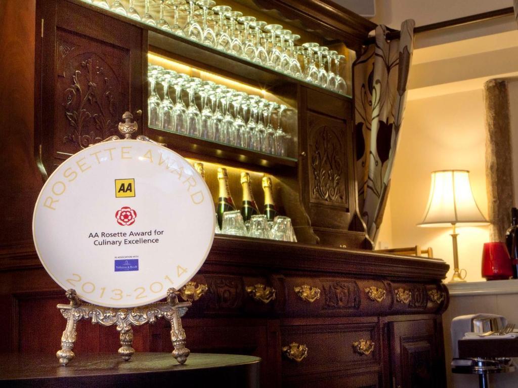 The Old Bell Inn Oldham Extérieur photo